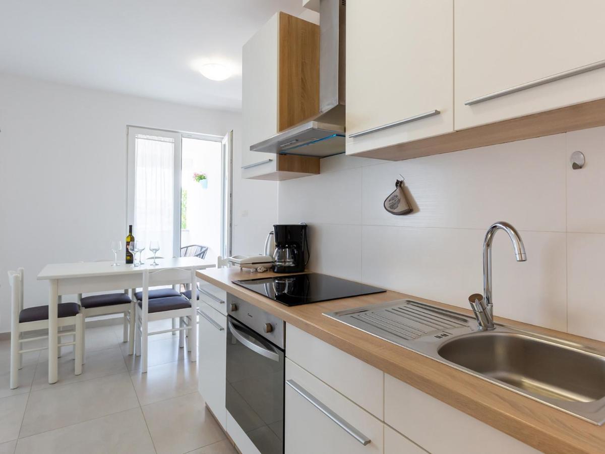 Amoroso Apartment 200M From Sea Poreč Zewnętrze zdjęcie