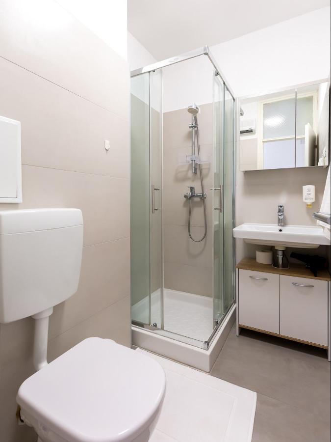 Amoroso Apartment 200M From Sea Poreč Zewnętrze zdjęcie